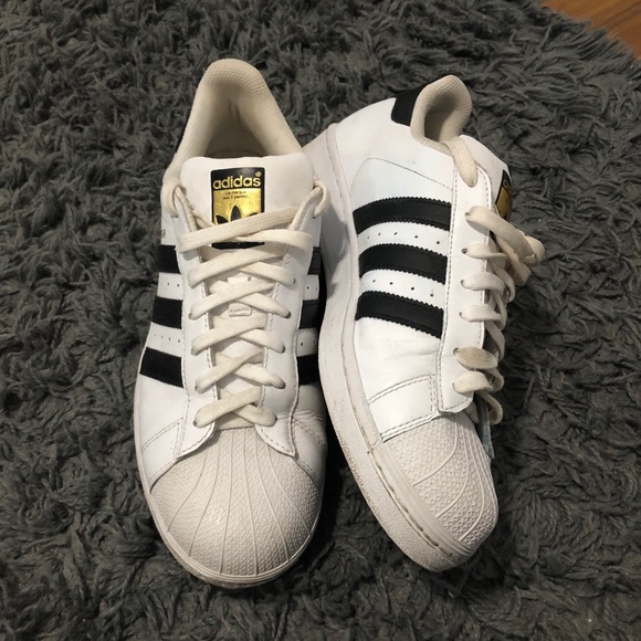 Adidas Super Stars - Picture 2 of 2